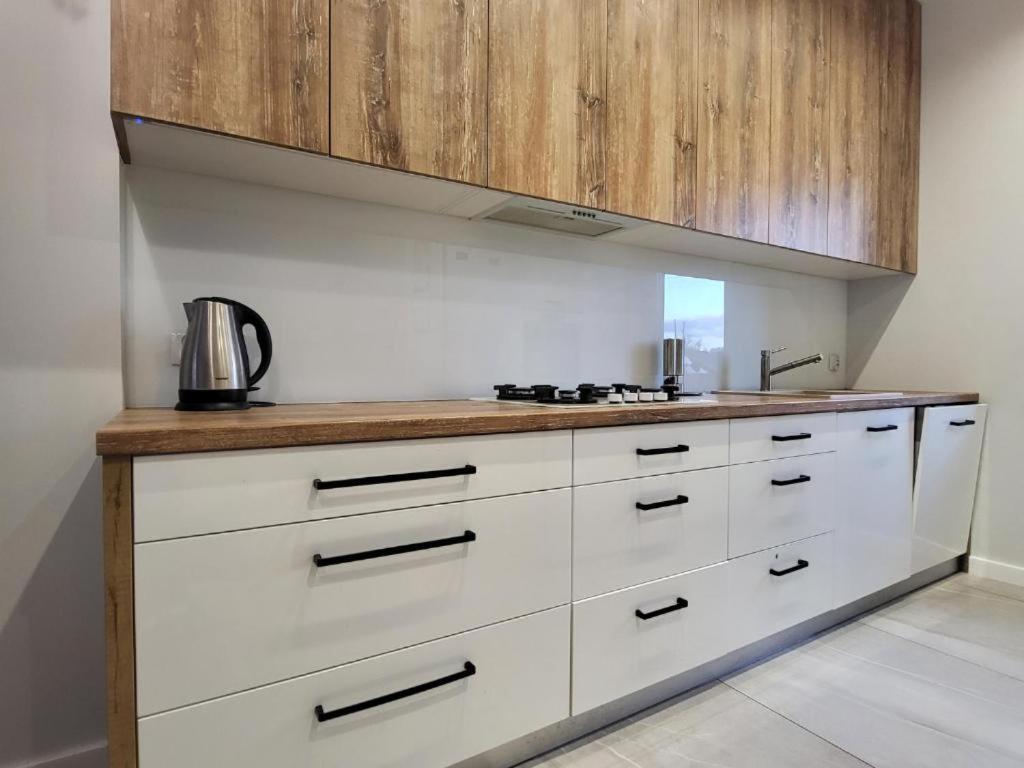 Radlinska Folwark Hostel Келце Екстериор снимка