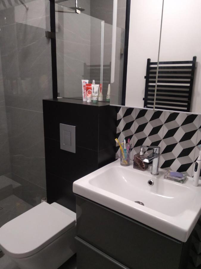Radlinska Folwark Hostel Келце Екстериор снимка